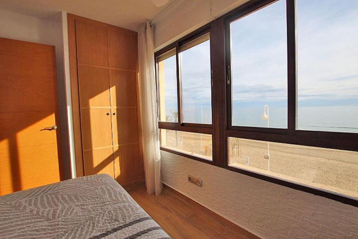 Apartamento Europa Primera Linea De Playa Guardamar Apartman Guardamar del Segura Kültér fotó